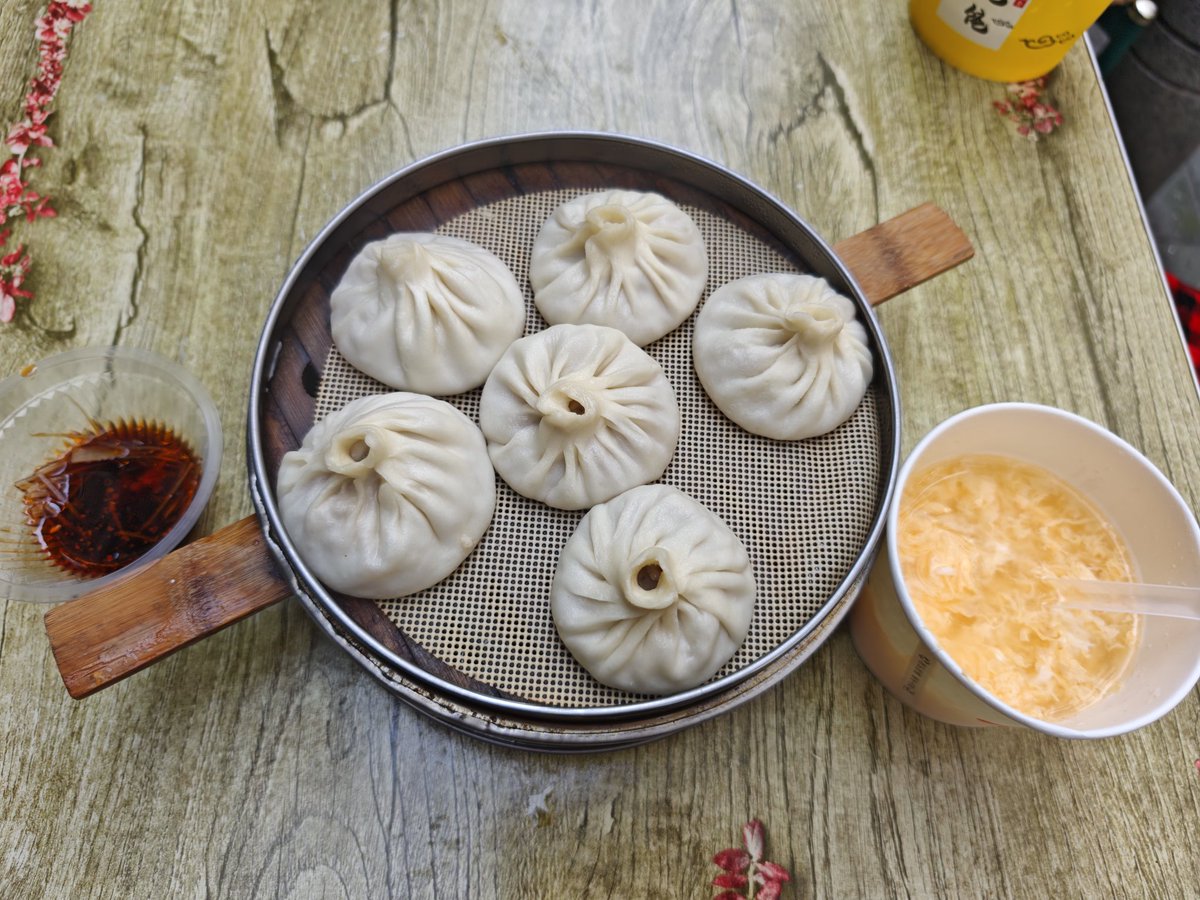 武汉柳岩✨✨✨2.0重生版 tweet media