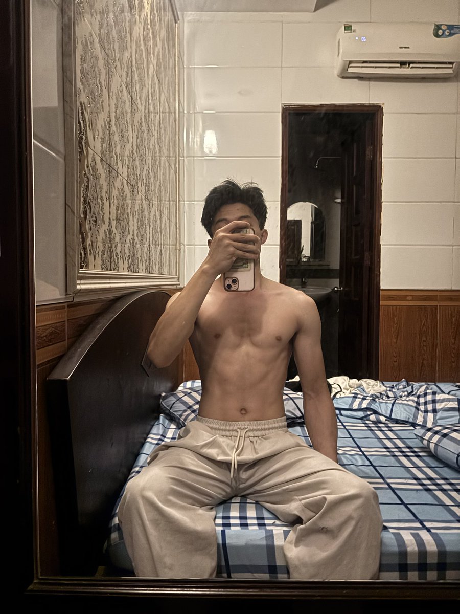 Duy tweet media
