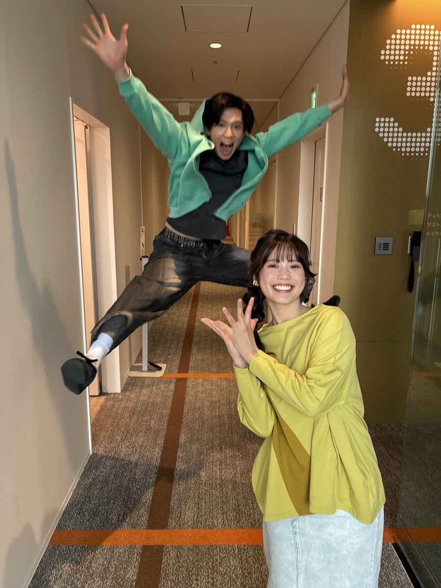 nord_hkd's tweet image. この後は月に1度のサタブラ！
引き続きNORDからは #安保卓城 が出演✨#滝谷美夢 とともに北海道の土曜のお昼を盛り上げます！👊✨

安保卓城…

＼高さが出ております！！！！！／

※写真は🌸を表現しているということです

11:59より生放送でお届け！📺
ぜひご覧ください👀

#NORD #サタブラ