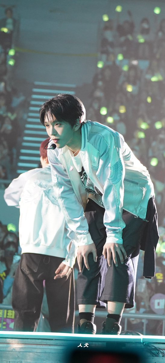 ㅅㅊഒ tweet media