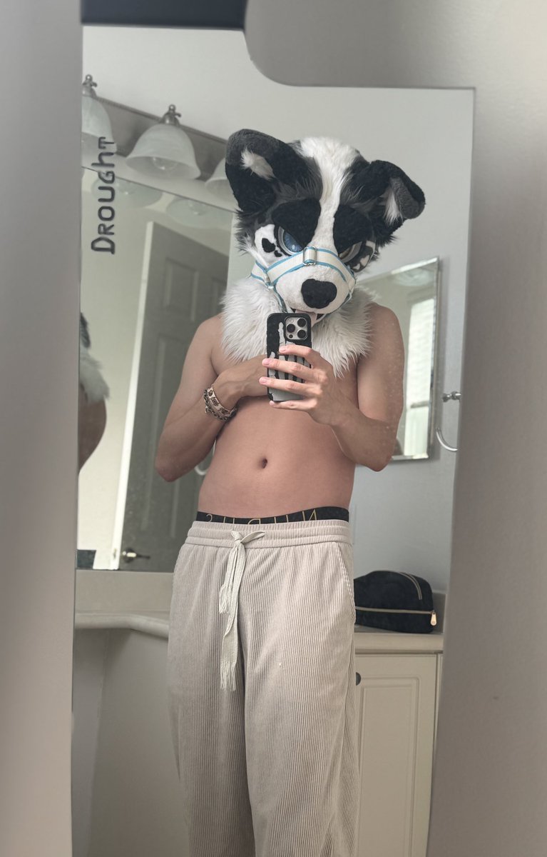DIOR🐶 (2 PIECE) 🔜 fwa tweet media