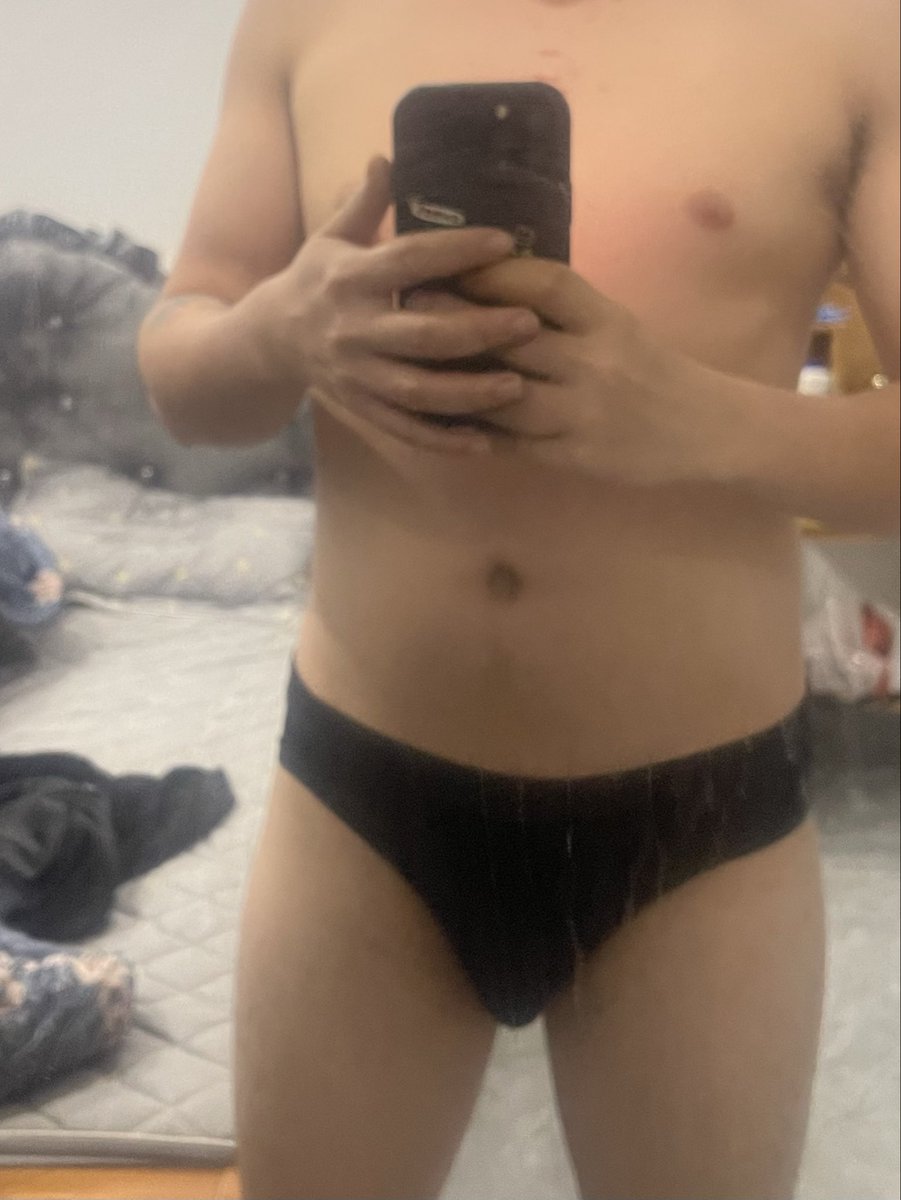 LongFun366776's tweet photo. có em nào đam mê anh không😉😉🔞🔞🔞
bé nào tx phú thọ iin box vào việc nào😉😉 https://t.co/GVyGD64enD