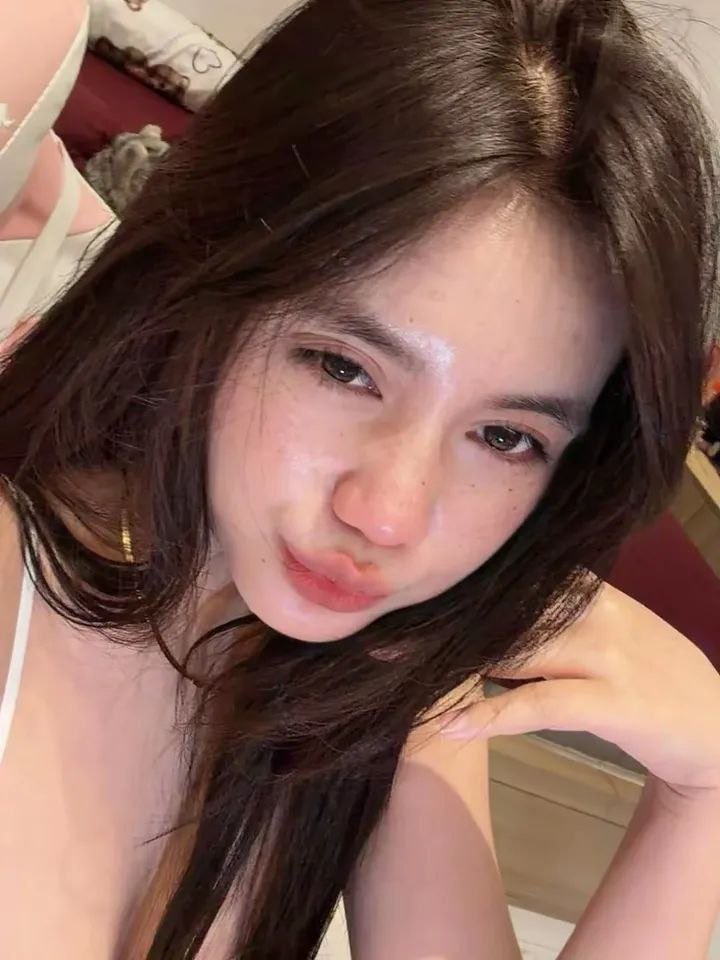 bahannantiaja's tweet photo. anggi 🥵🥵 https://t.co/uI9tAhGUpk