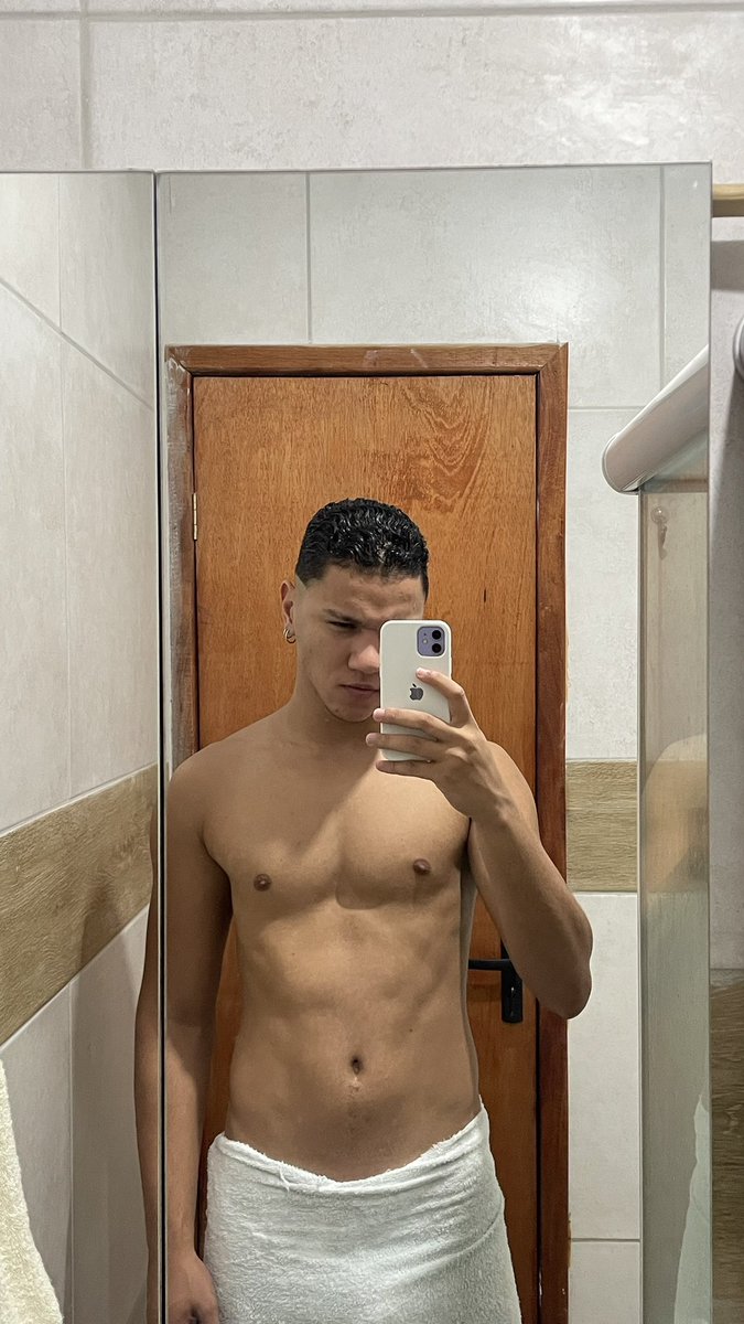 Cauê tweet media