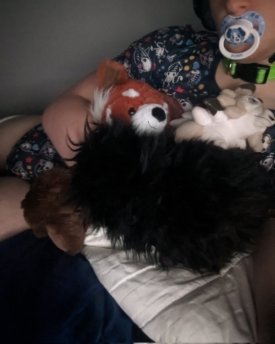 damien :3 tweet media