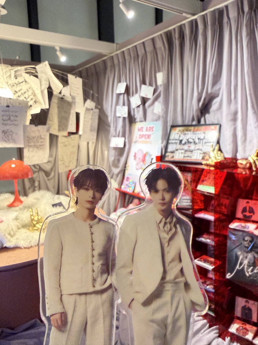 fanta_poppo's tweet image. TOKYO ROOMS展🏠
大樹くんの私物がたくさん飾られてて
とっても素敵な空間でした⭐️
#私の好きな部屋 #TOKYOROOMS展　
#EXILE #FANTASTICS #佐藤大樹