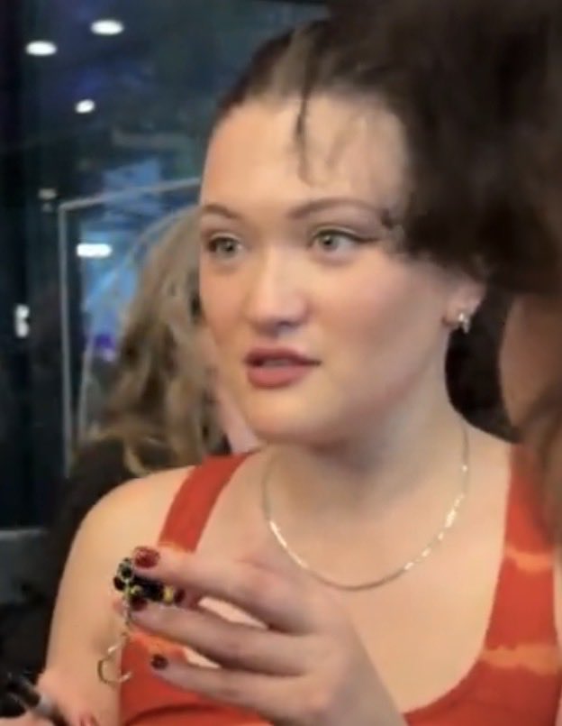 ash 🌙 tweet media