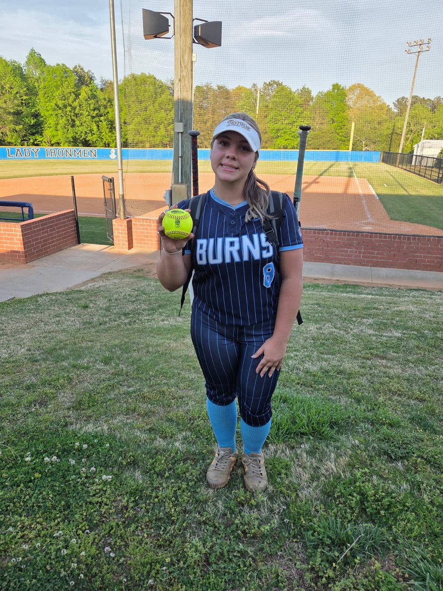 Big congratulations to Avery Thomas and Laney Morris on a great week. You’ve both been putting in the work and it’s paying off. 
<a href="/TeamNCSoftball/">Team North Carolina Softball</a> <a href="/ave_thomas15/">Avery Thomas 2030</a> <a href="/laneymorris00/">Laney Morris</a>