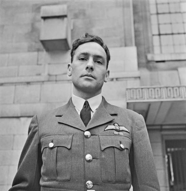 Voices of WW2 tweet media