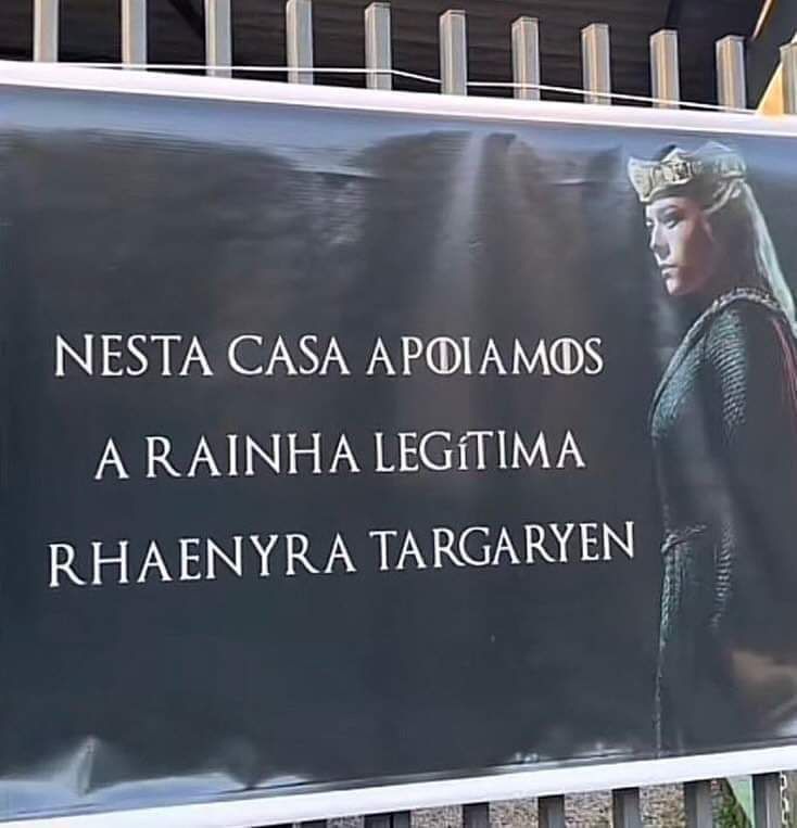 Heize 愛 tweet media