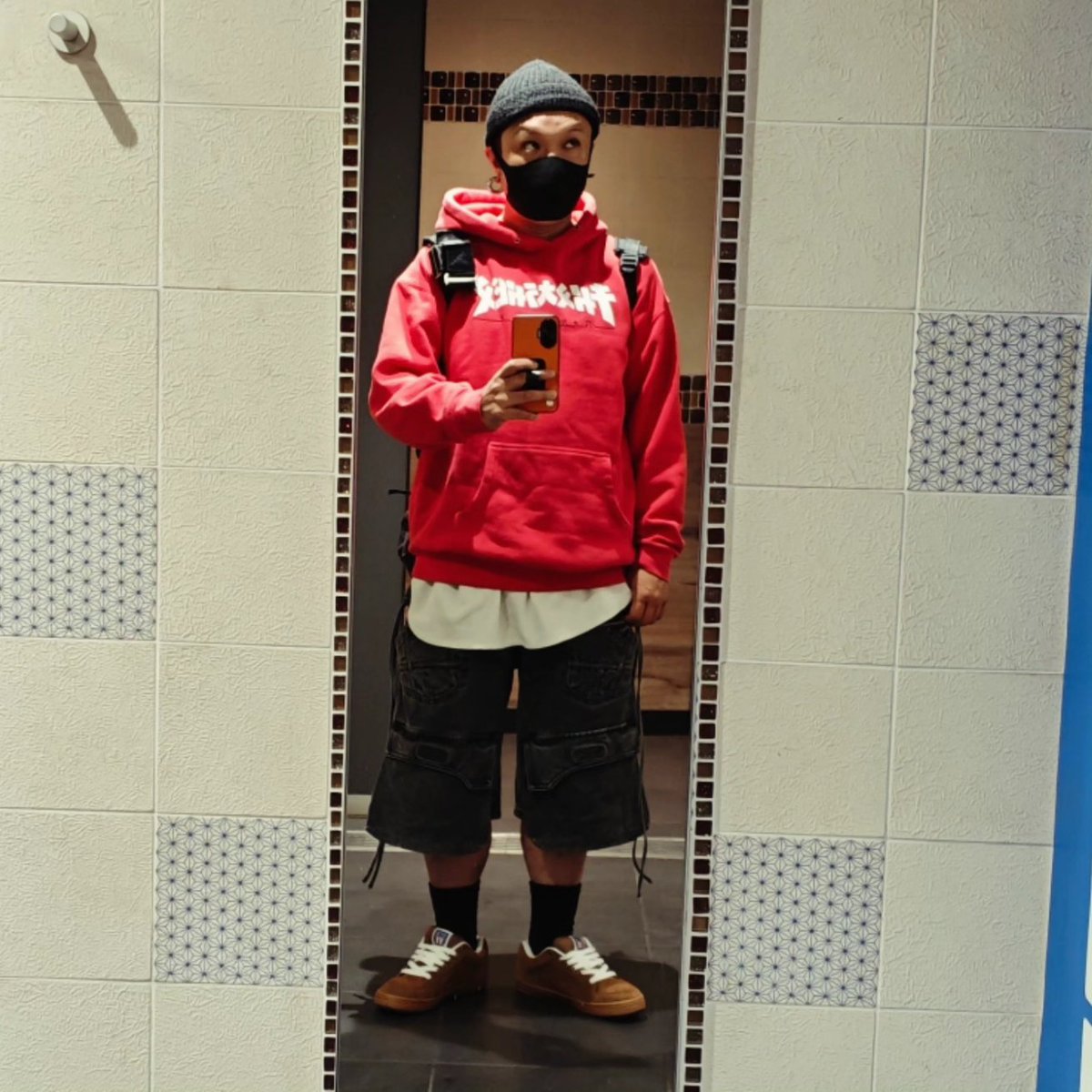 kusoyaro0812's tweet image. 今日のクツ野郎
おはようございます☀
〜本日は単発のお仕事です😊編〜
cap : AMERICAN RAG CIE
tops : THRASHER × ゴジラ
inner : GU
pants : IP-AXIS STUDIO
shoes : ETNIES  " SAL BARBIER 23 "

#thrasher #godzilla #ipaxisstudio #etnies #salbarbier