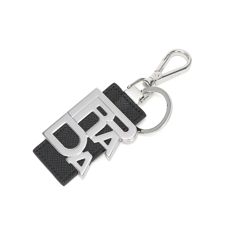 bhola_dixi18043's tweet image. Unboxed my parcel!  Cute keychains u0026 a cozy hoodie—exactly what I needed. Free shipping + fast delivery = 10/10. Who’s next #Unboxing #HappyMail #QuickDelivery