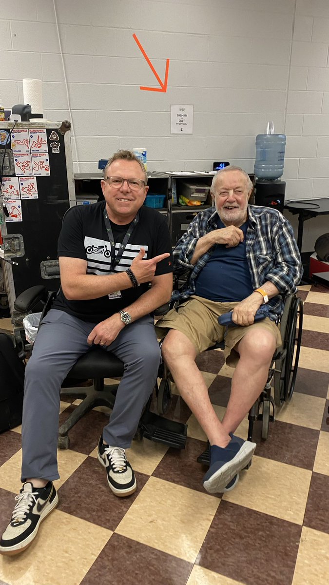 Leigh Diffey tweet media