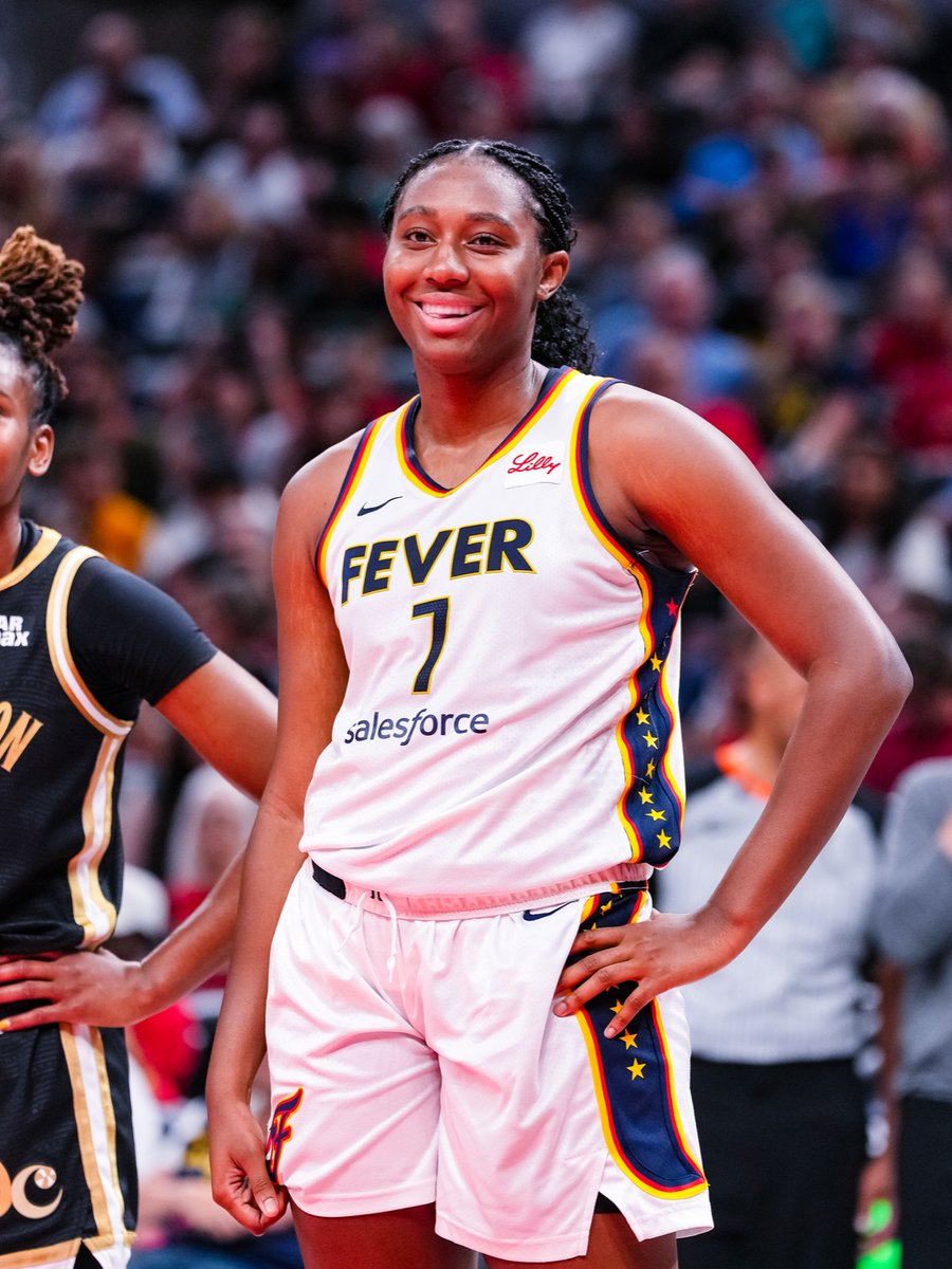 Indiana Fever tweet media