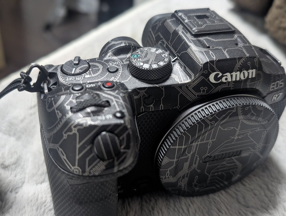 wizさん tweet media