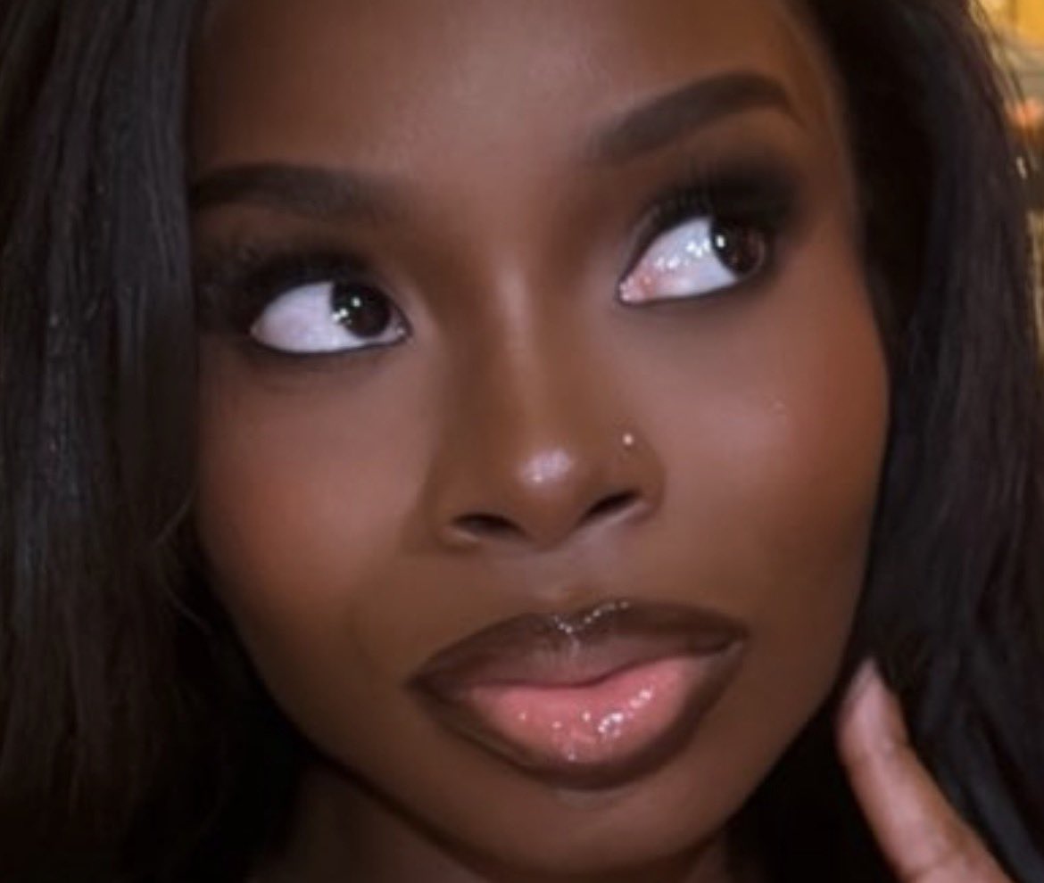 Olandria’s Nose tweet media