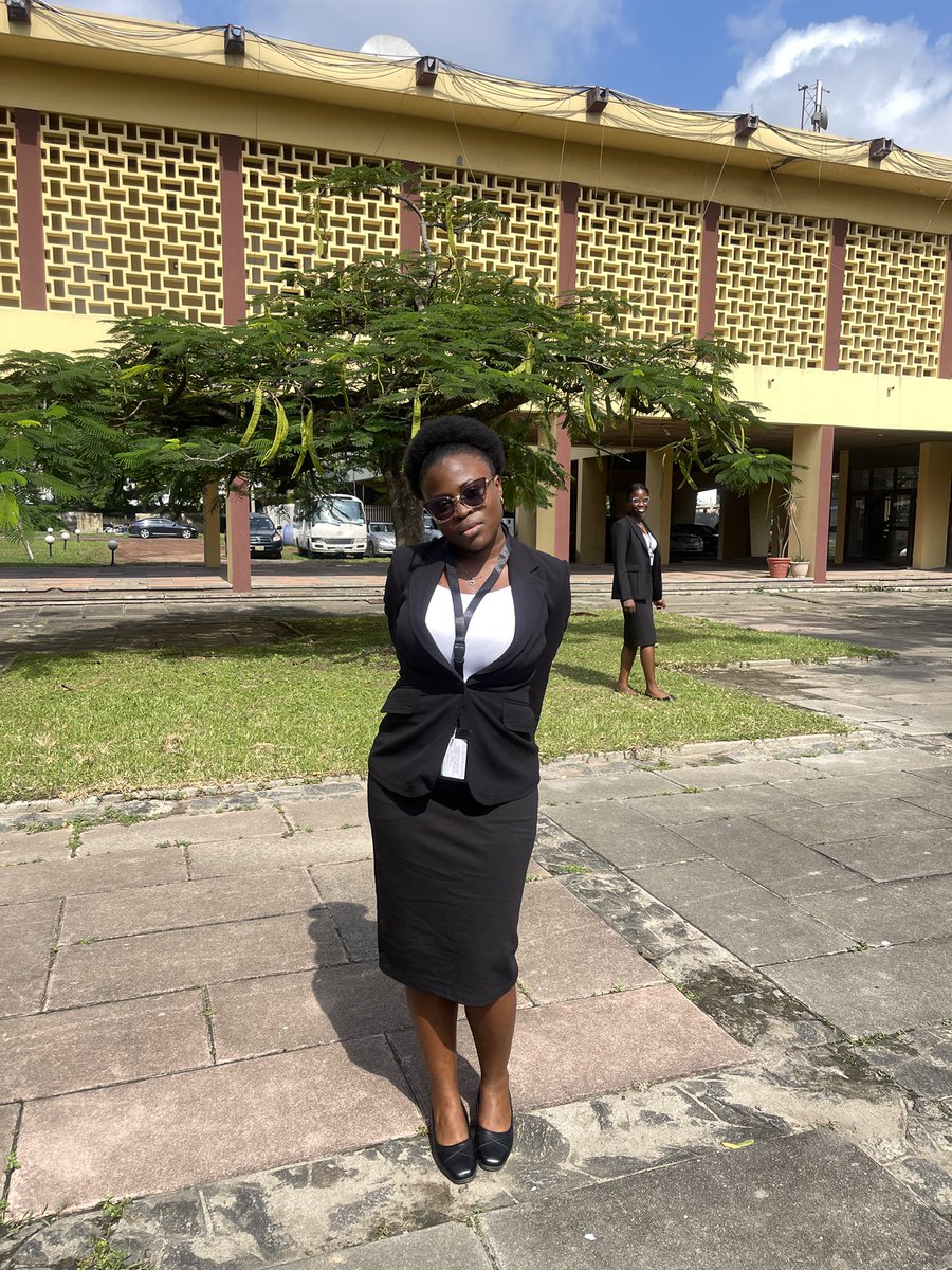 Gladynadia 🦚 tweet media