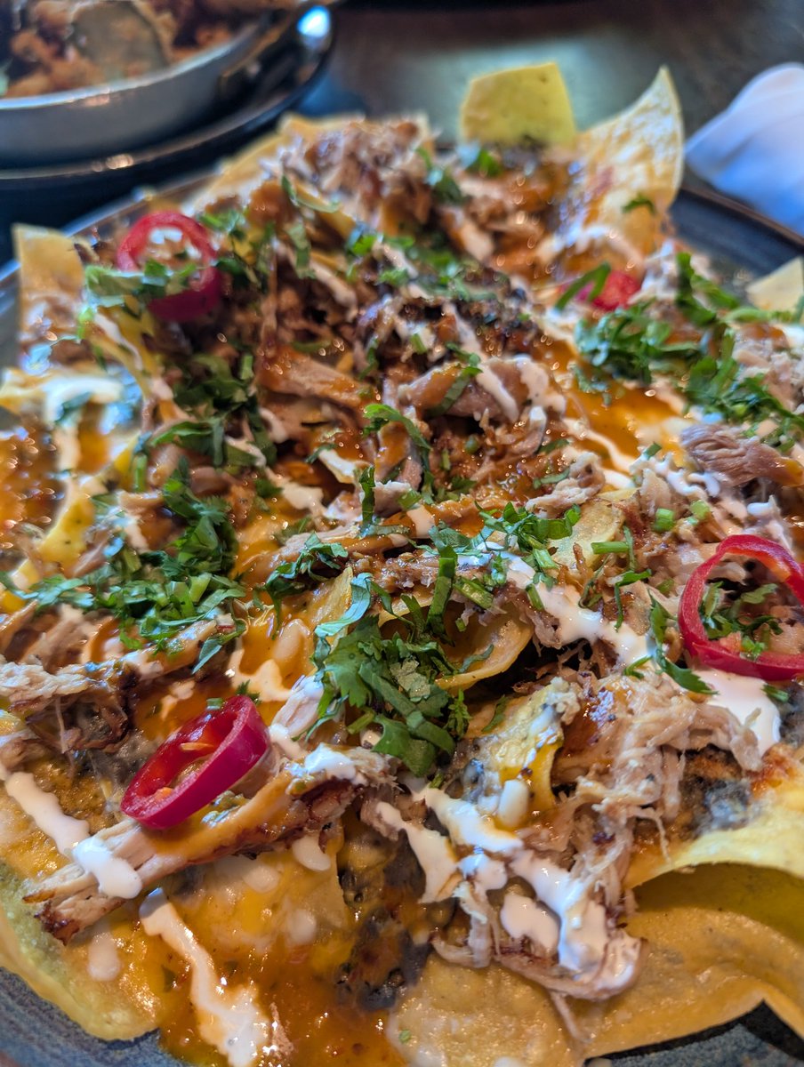 Edda Hengist 🐴📚 tweet media