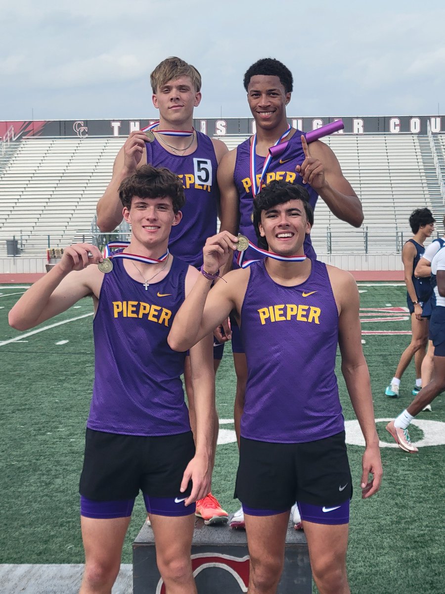 jwagner2231's tweet photo. Pieper Boys are the 4X400 Area CHAMPS! Advancing to Regionals!
Good work Gentlemen!
@BMar1842 @cisdnews @coachesalas @DrChapmanCISD @Pieper_Track @PieperWarrior @ShaneMeling https://t.co/hlBXMNtxkC