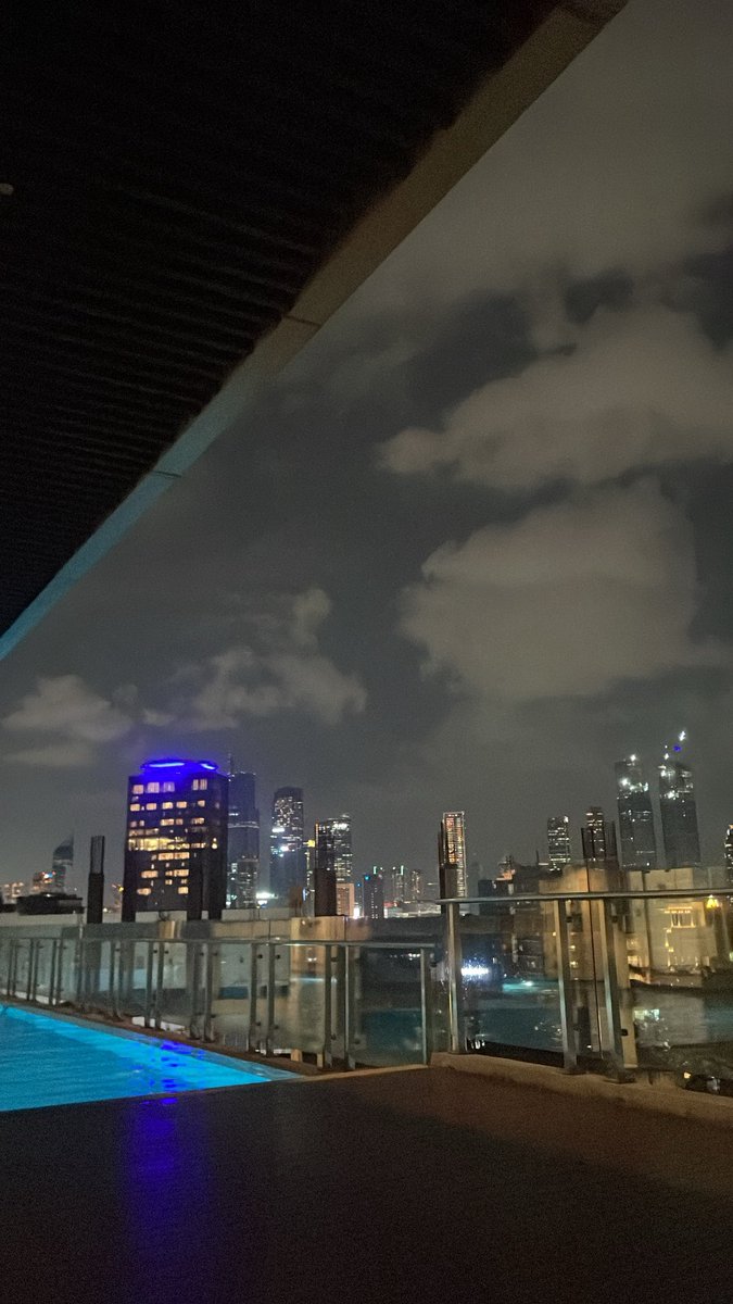 hel 🧢 tweet media