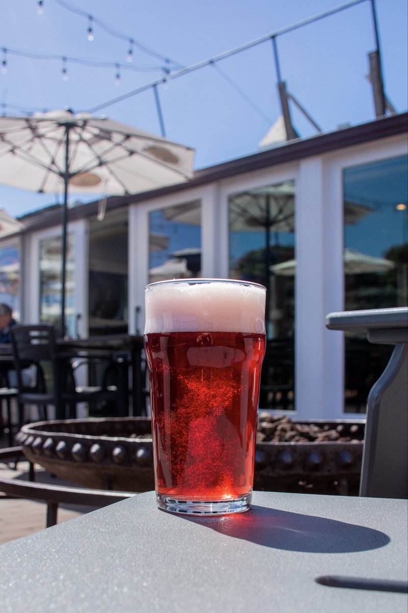 hmbbrewingco's tweet photo. Pro tip: if it’s a gorgeous Friday and the patio’s packed, grab an open seat around the fire pit! This little spot is open seating/bar service❤️

Double pro tip: be sure to order our new fruit blonde ale, a Blueberry Blood Orange Blonde brewed with over 300lbs of fruited purée. https://t.co/DcgwPiFpoL