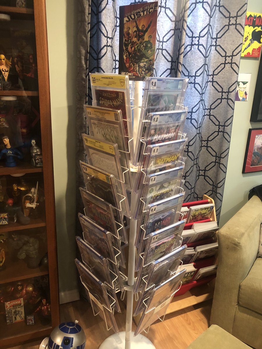 THE COMIC ROOM tweet media