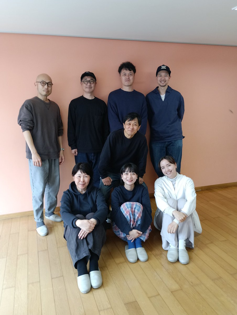 気持ちいい朝の日差しの中、リハーサル稽古。浜田と大窪は次の現場へ飛び出していきました。本日10時からチケット取扱いです！
　eplus.jp/ikiume/