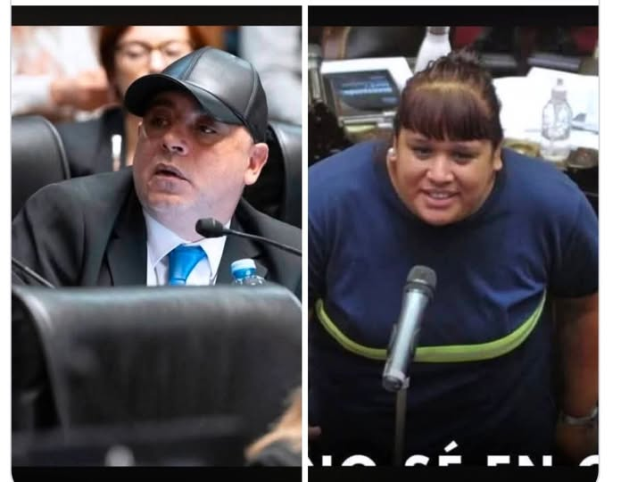 MANDANGA CON V DE VENGANZA tweet media