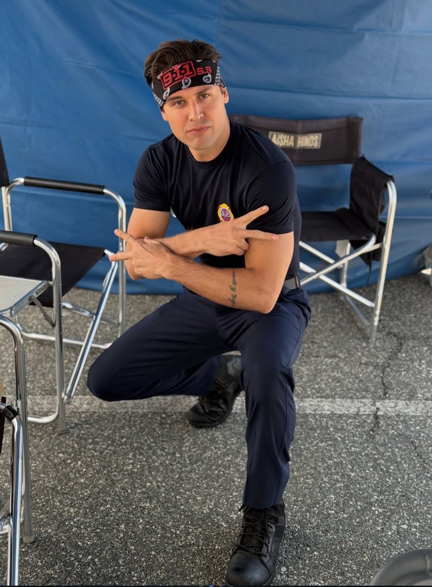 9-1-1 NEWS tweet media