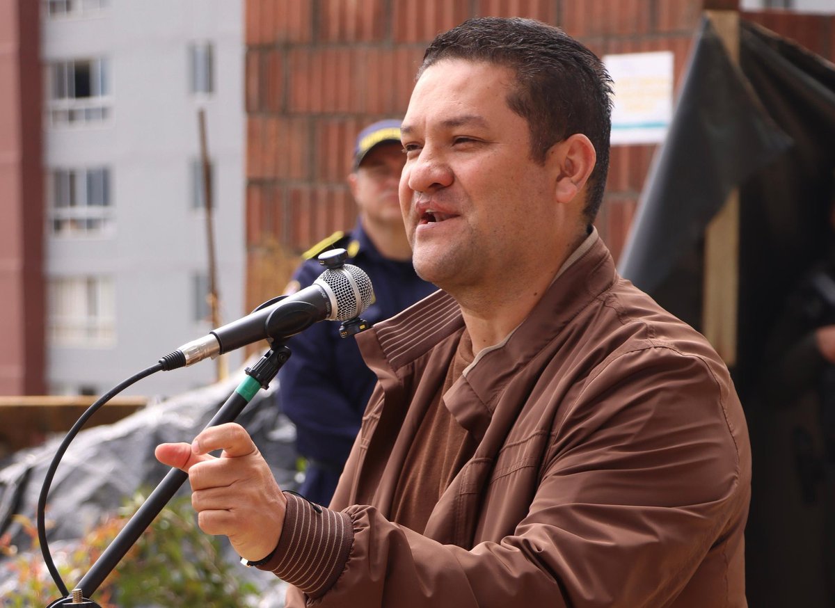 Rodrigo Hernández Alzate tweet media