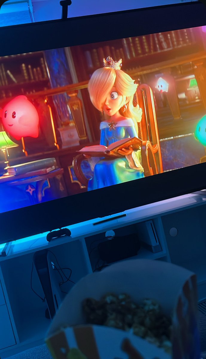 ‎‏ R͓̽𝐎𝐗𝐀𝐒 🎮🐉 tweet media