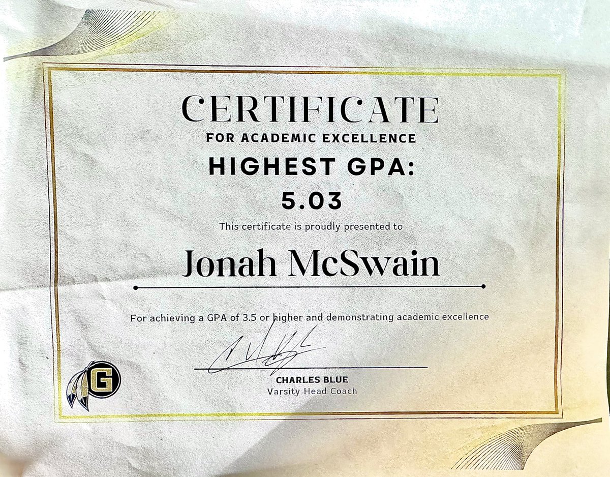 jasonbmcswain's tweet image. @jonah_mcswain  AP Classes. Two College classes. Lunch time weight lifting. 4th Block Skill Development with @CB4our Two nights a week in Columbia practicing with @CPBFamily to play AAU all over the Southeast each weekend. YOU CANNOT RUN FROM THE WORK AND SUCCEED‼️ #ProudDad