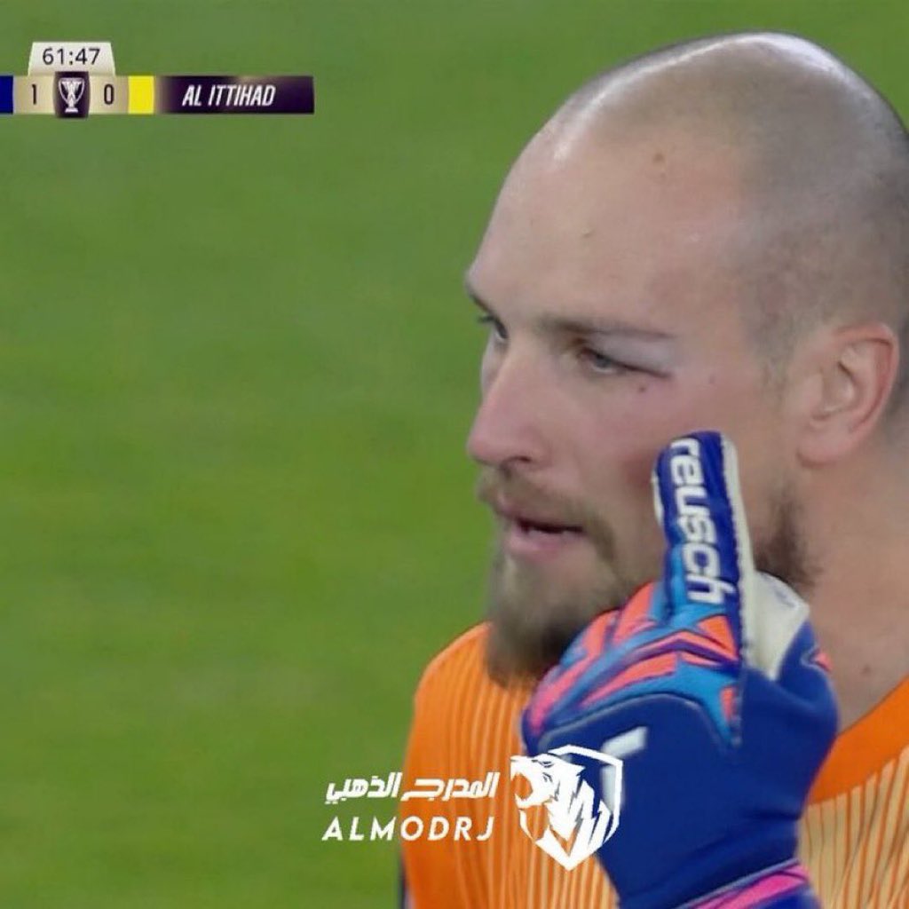 المحلل tweet media