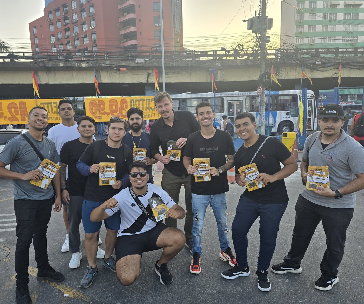 Dia de PANFLETAÇO🚨
Quem é Renan Santos, Quem é André Brandão, quem é Hélio Secco🐆