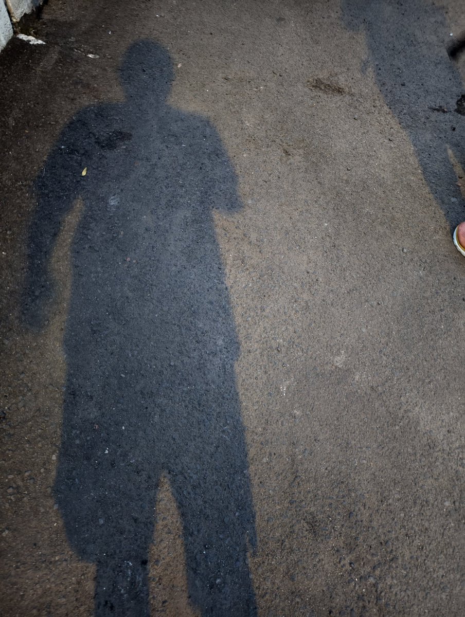 achsetiadi's tweet image. Mulai weekend dengan jalan pagi 🚶‍♂️
Udara segar, kepala lebih jernih.

Selamat Pagi ⛅
#Olahraga #GoodMorning #JalanKaki