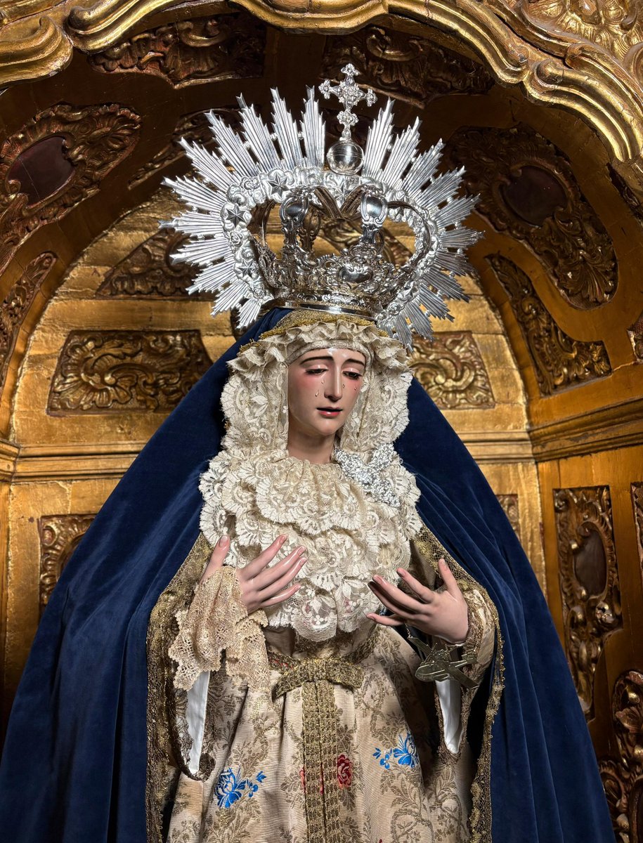 Hermandad de las Tres Caídas (San Isidoro) tweet media