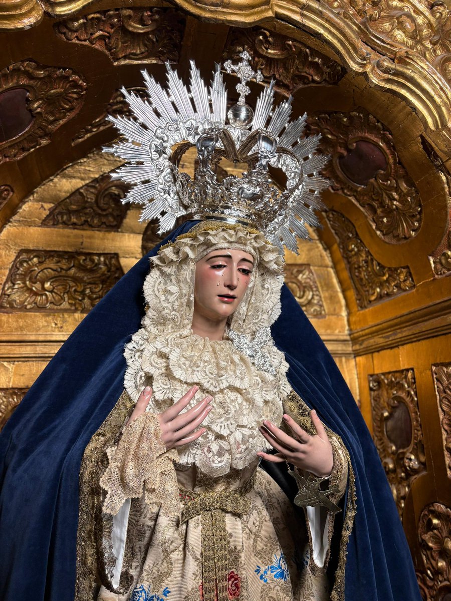 Hermandad de las Tres Caídas (San Isidoro) tweet media