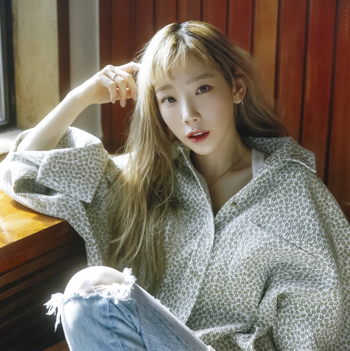 Taeyeon 💜 
#태연 #TAEYEON #GirlsGeneration

Cr: DABEZTT