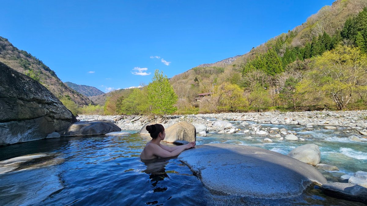 ネトラレの森の痴女 tweet media