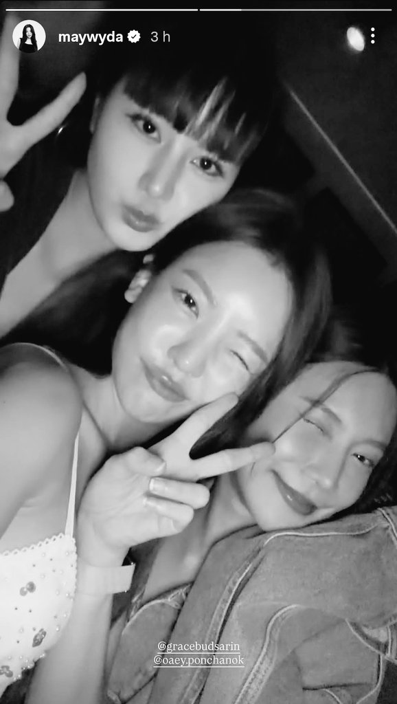 GirlsLove Hub tweet media