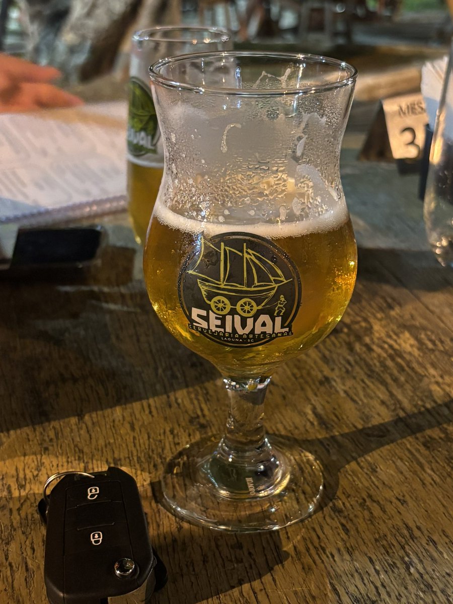 pacificoju's tweet photo. choppinho merecido, ótima sexta. https://t.co/E9bNy0UFoU
