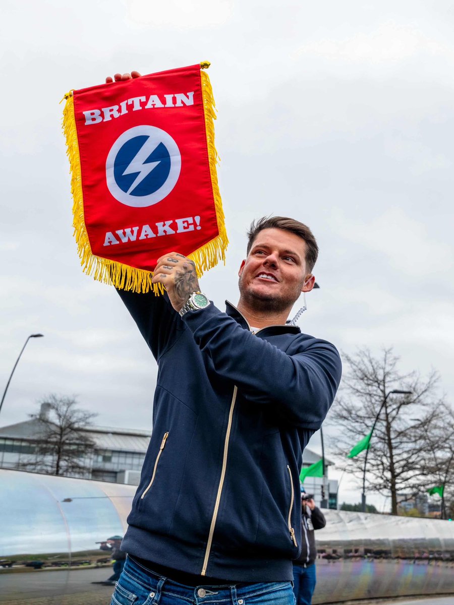 RFergo__ tweet media