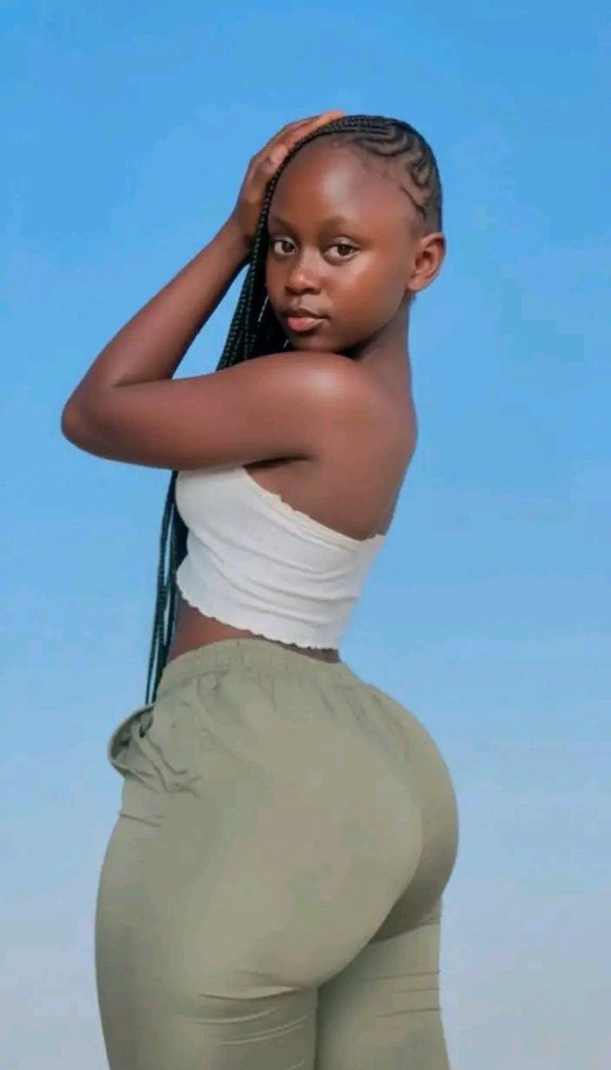 jules🇸🇳 tweet media