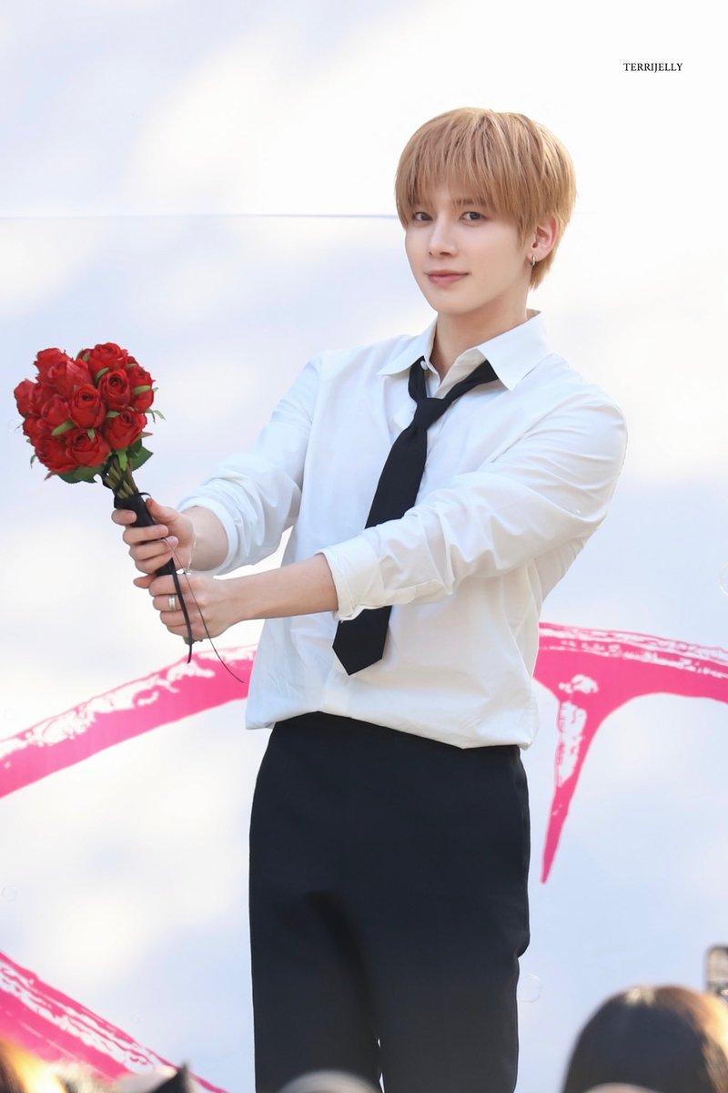 260418

#태현 #TAEHYUN #テヒョン
#투모로우바이투게더
#TXT #TOMORROW_X_TOGETHER