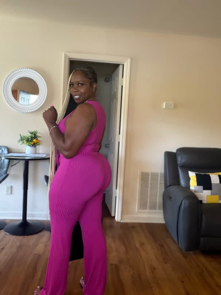 Exotic Boss Lady tweet media