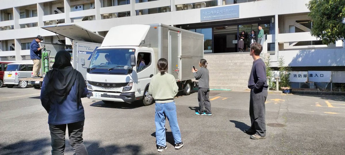 霊長類フィールド研究センター tweet media