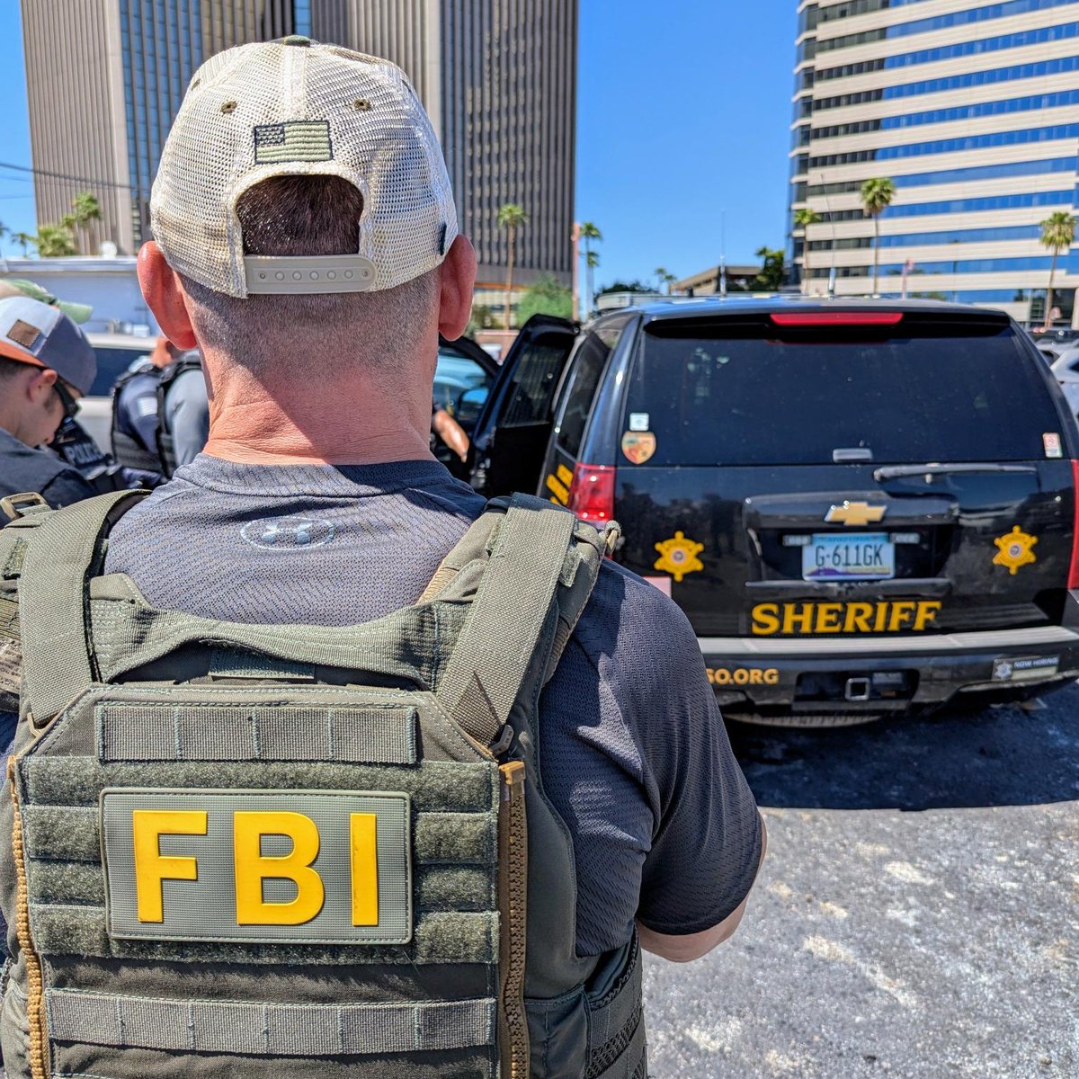 FBI Phoenix tweet media