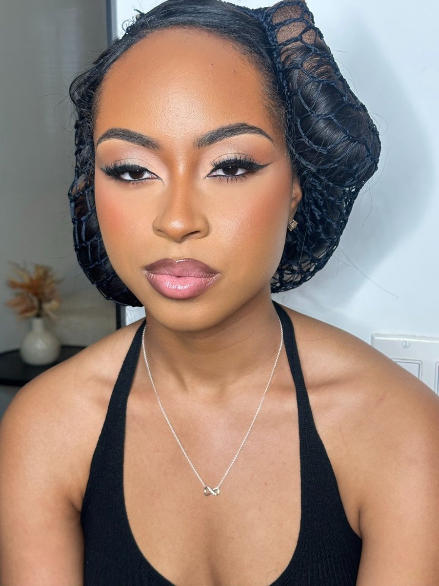 MelaninFixx's tweet photo. Book ya girllll IG:DejDeluxe ✨ https://t.co/CC04dw7kWJ