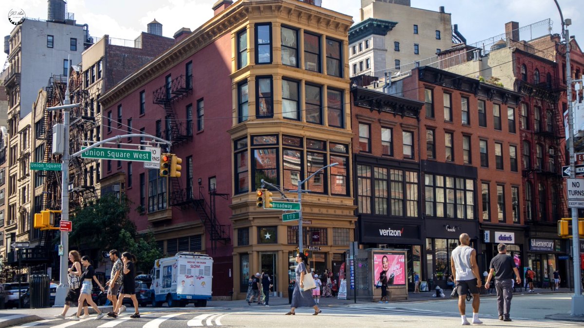 JoeOrtizNY's tweet photo. Fragments of Manhattan https://t.co/RA1vlipsbe