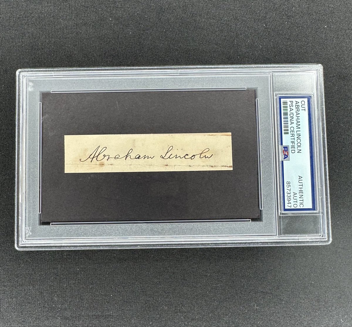 HenryReynoldsCardboard tweet media